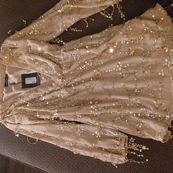 PrettyLittleThing Dresses & Skirts - Pretty Little Thing Gold Sequin Bodycon Dress Size USA 4 NWT